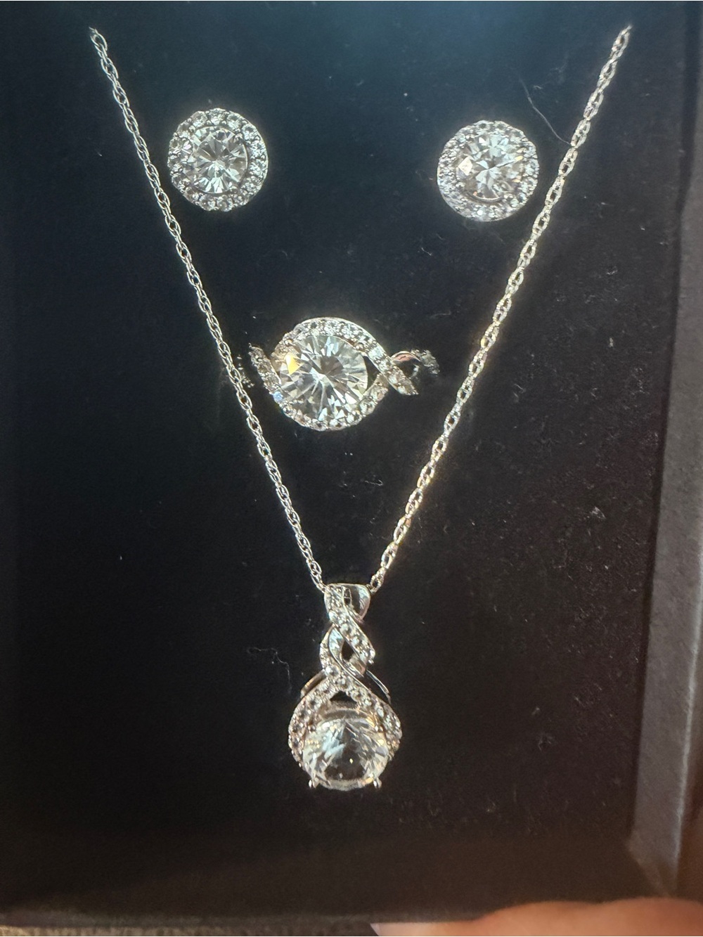 Kay Jewelers Sterling Silver Lab-Created White Sapphire - Never Worn - Picture 2 of 2